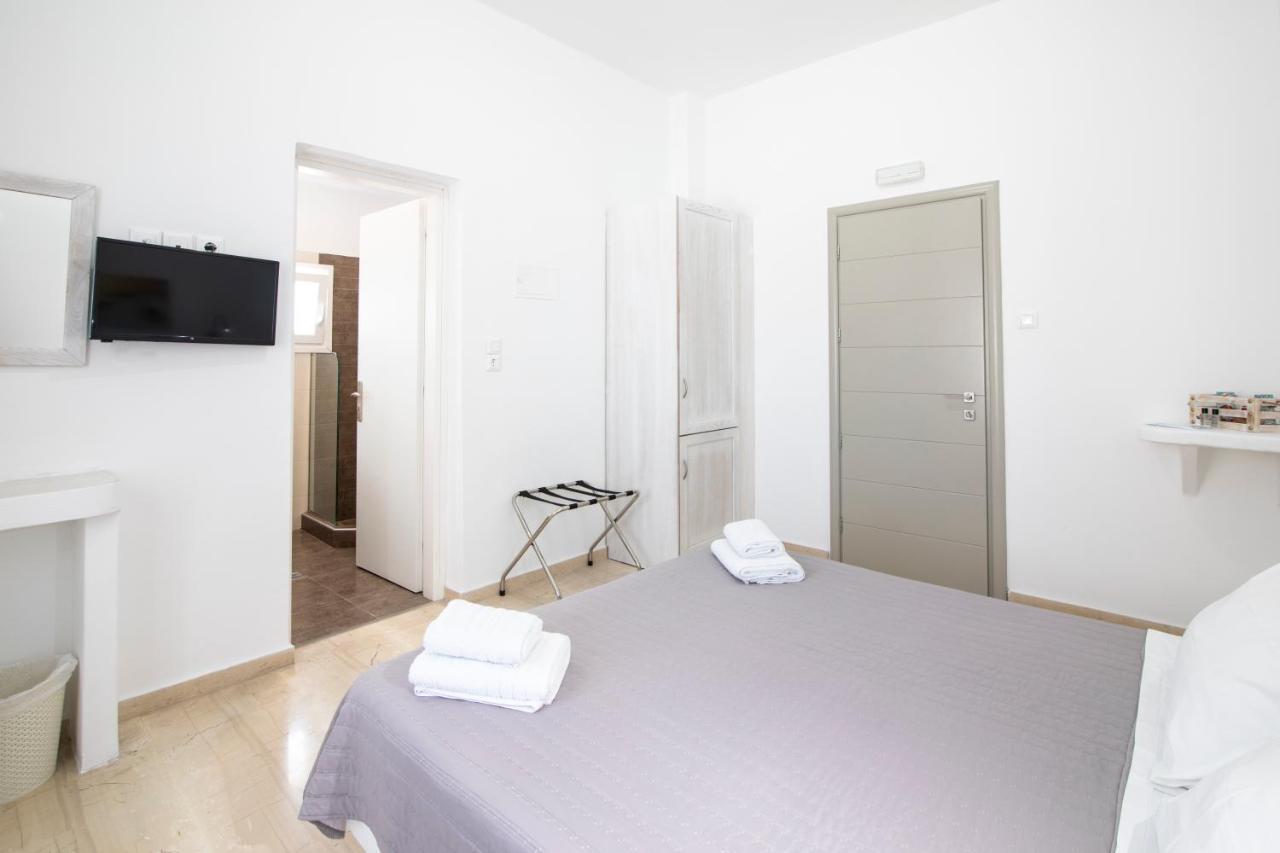 Evas House 2* Fira (Santorini)