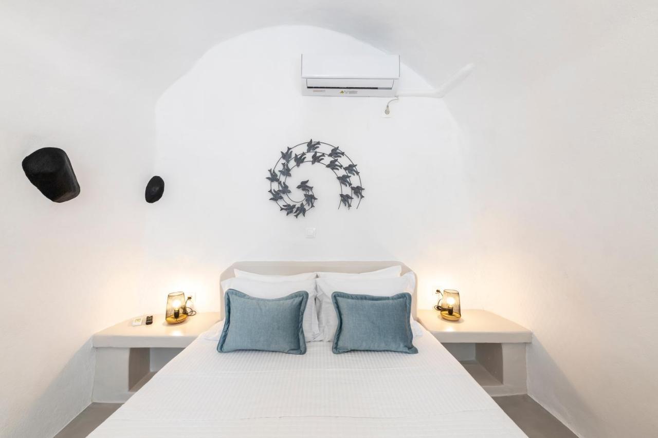 Evas House Fira (Santorini)